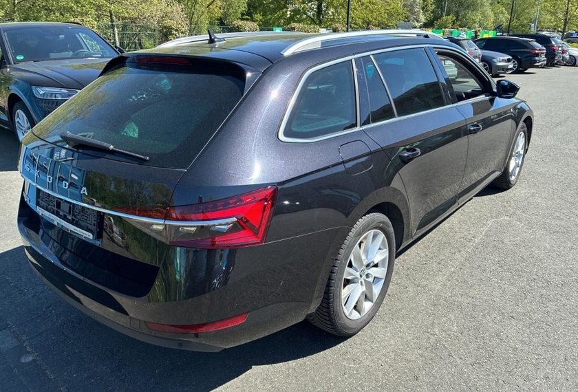 Skoda Superb Superb Combi Style 1.5 TSI DSG Virt.Cokpit/Kamer