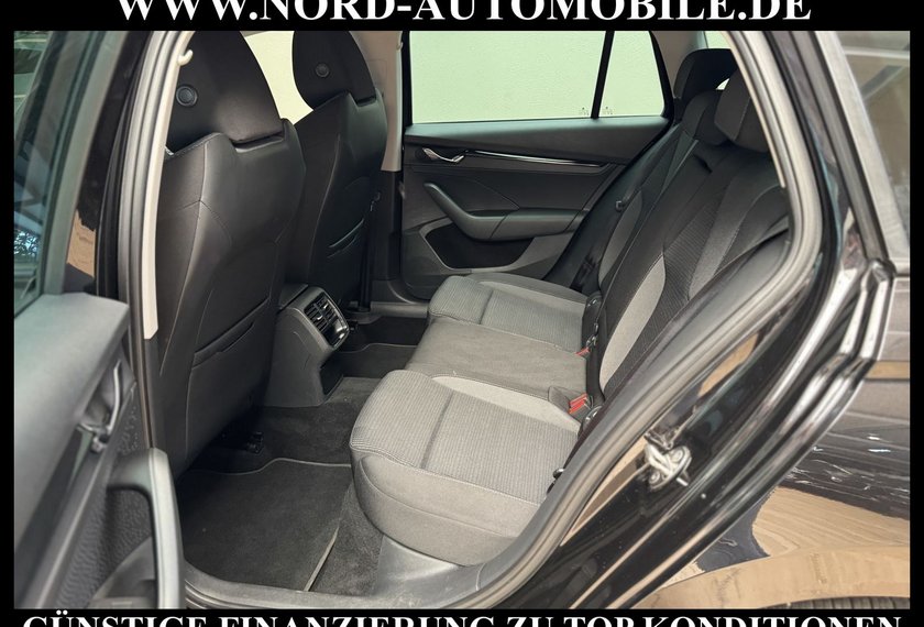 Skoda Octavia Octavia iV Combi Ambition 1.4TSI DSG Teilleder