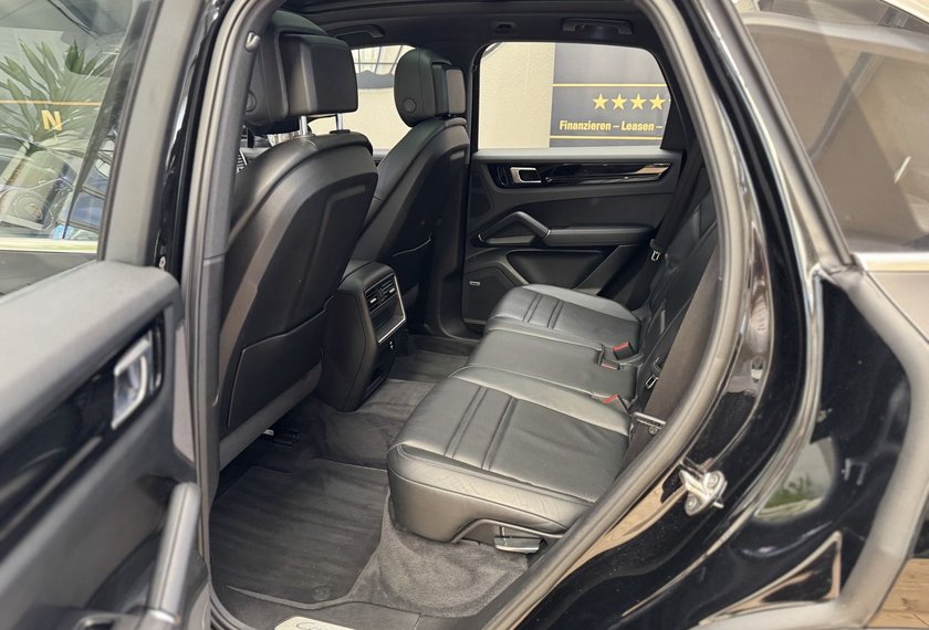 Porsche Cayenne Cayenne V6 *Leder*Navi*LED*Panorama*BOSE*Kamera*