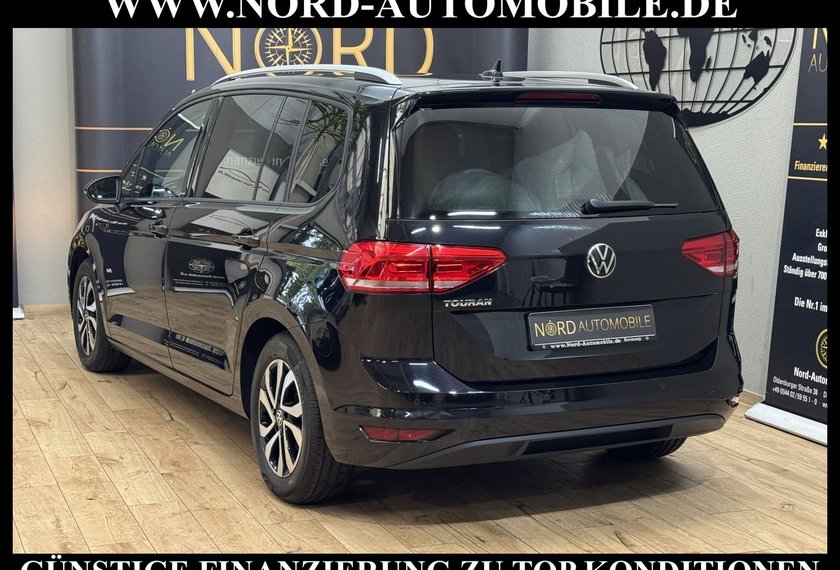 Volkswagen Touran Touran ACTIVE 1.5 TSI Navi/PDC/SHZ/16/App Connec