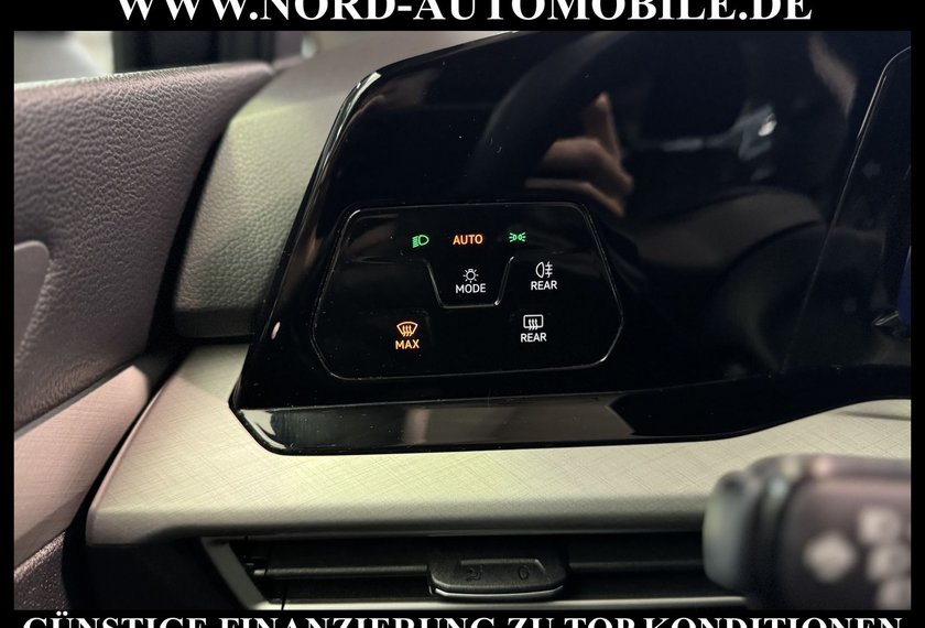 Volkswagen Golf Golf Variant Life 2.0 TDI DSG Navi/LED/SHZ/Dig.C