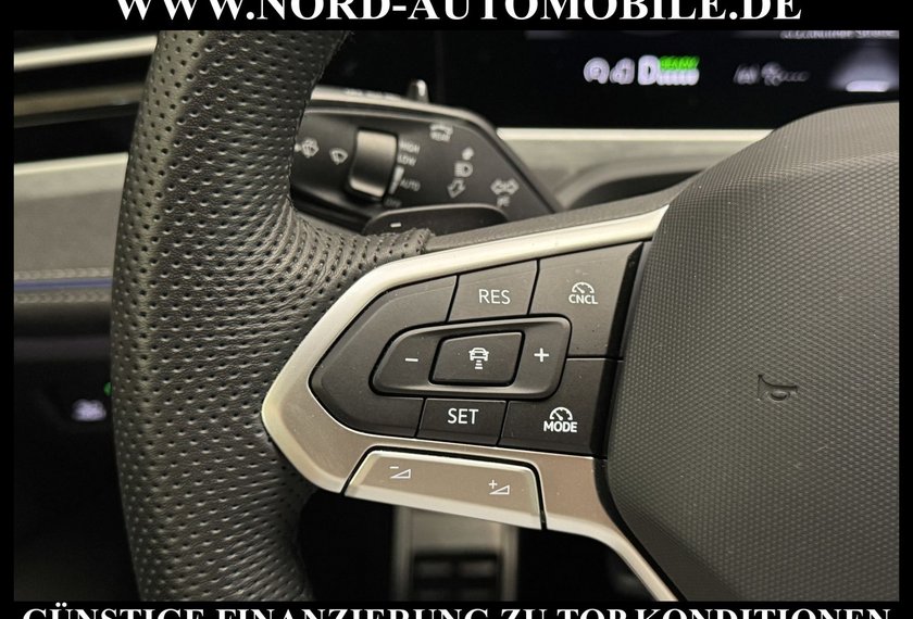 Volkswagen Passat Variant Passat Variant R-Line 1.5 TSI eHybrid DSG R-Line