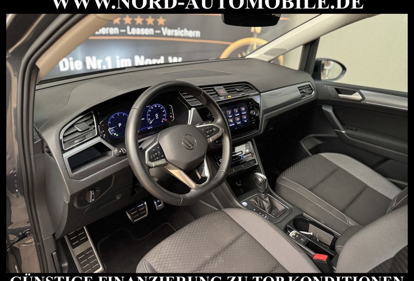 Volkswagen Touran Touran ACTIVE 1.5 TSI DSG Dynaudio/AHK/Dig.Cockp