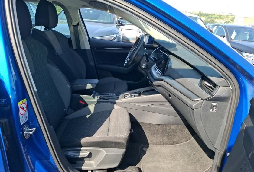 Skoda Octavia Octavia Combi 2.0 TDI DSG Ambition Kamera/Navi/