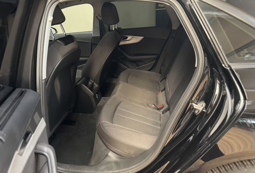 Audi A4 A4 Lim. 40 TDI advanced *AHK*LED*NAVI*SHZ