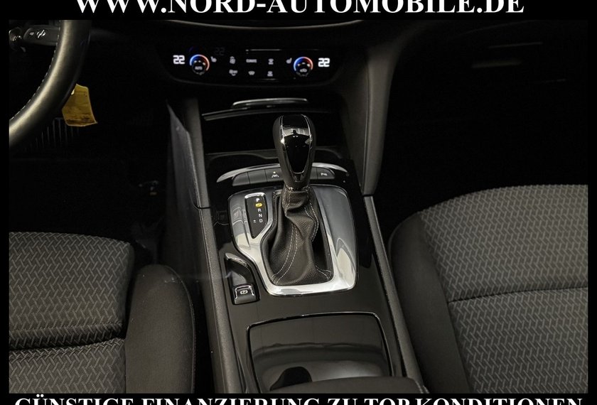 Opel Insignia Insignia B ST 2.0 CDTi Business *LED*AHK*NAV*SHZ