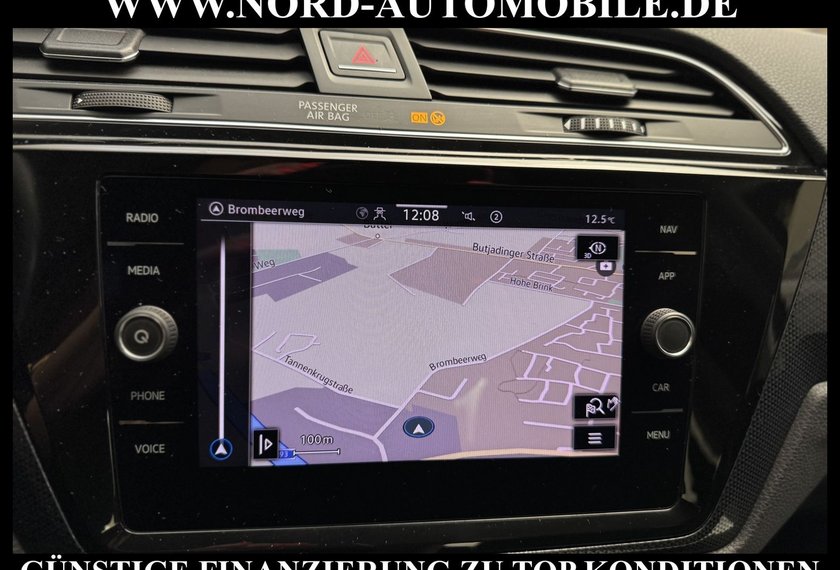 Volkswagen Touran Touran 1.5 TSI DSG R-Line Kamer/AHK/Navi/LED/18