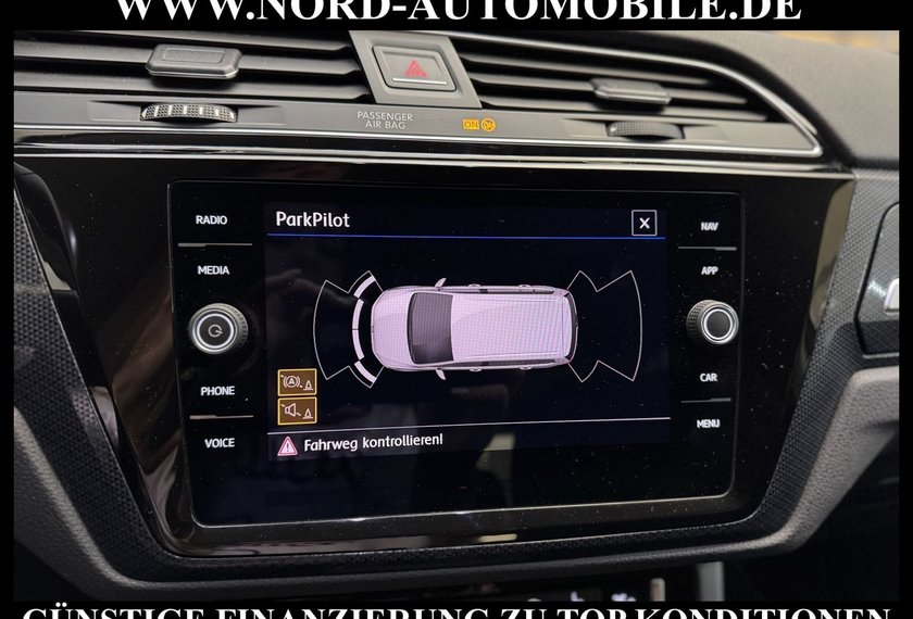 Volkswagen Touran Touran 1.5 TSI DSG United *7-SITZER*NAVI*SHZ*16Z