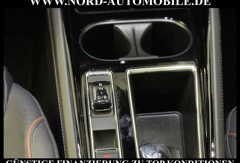 Skoda Enyaq Enyaq iV 60 Suite Leder/Pano/AHK/HeadUp/Kamera