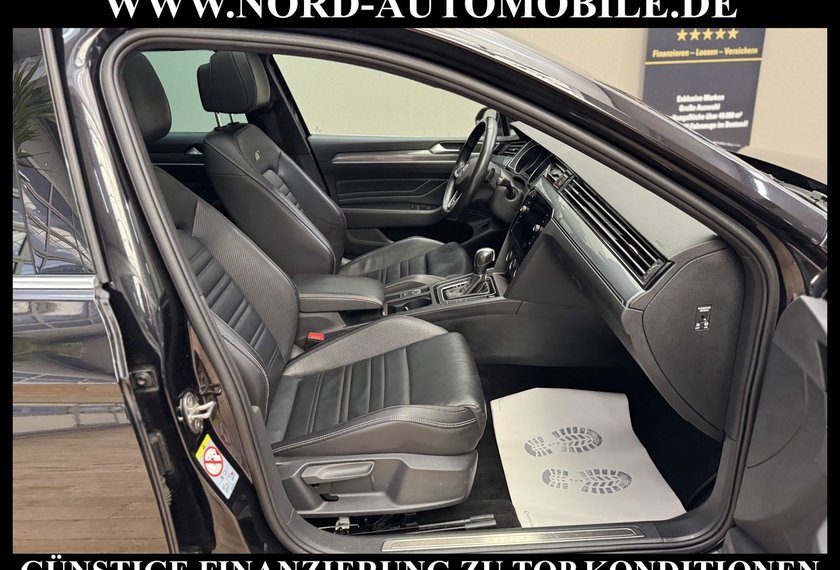 Volkswagen Passat Variant Passat Variant R-Line 2.0 TDI DSG Pano/Leder/18/