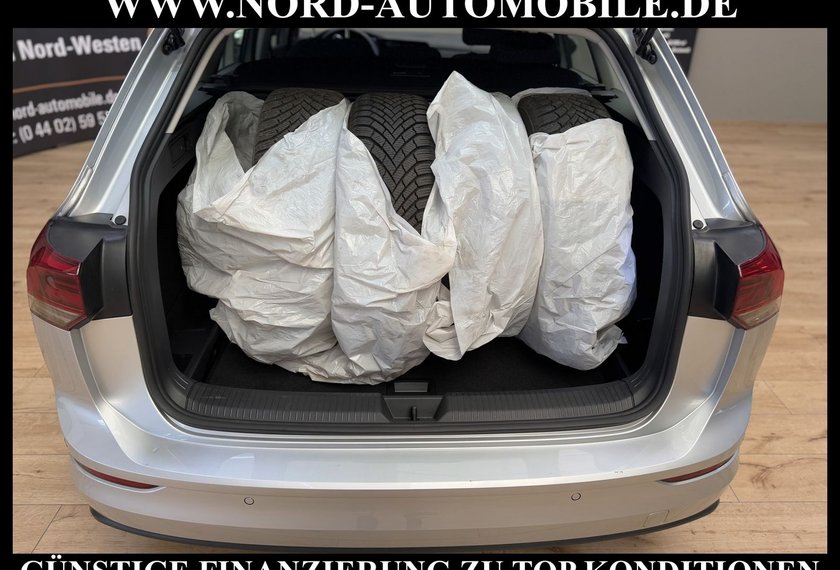 Volkswagen Golf Golf Variant Life 1.0 eTSI DSG Navi/LED/Spurhalt