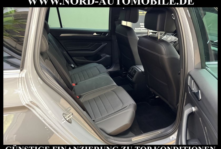 Volkswagen Passat Variant Passat Variant R-Line 2.0 TDI DSG Dig.Cockpit/18