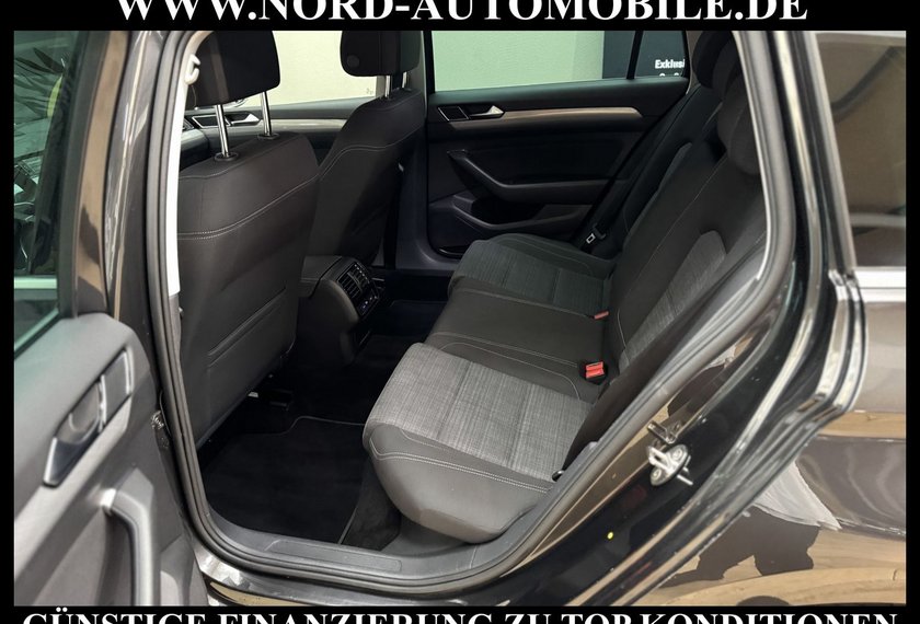 Volkswagen Passat Variant Passat Variant Business 1.5 TSI DSG AHK/Navi/LED