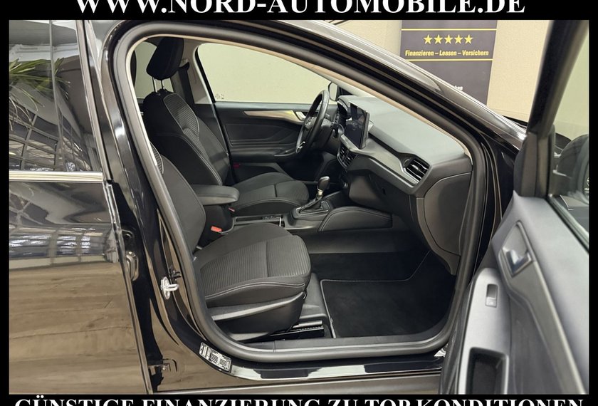 Ford Focus Focus Turnier EcoBoost TITANIUM X*AHK*MATRIX*ACC