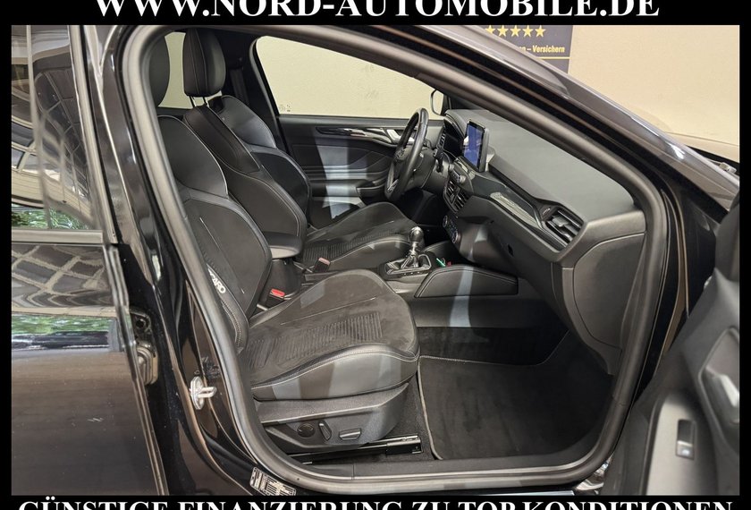 Ford Focus Focus Turnier 2.0 EB ST *RECARO*AHK*ACC*B&amp;O*