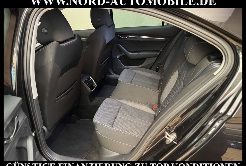 Skoda Octavia Octavia iV Limousine Style 1.4 TSI DSG Head-Up