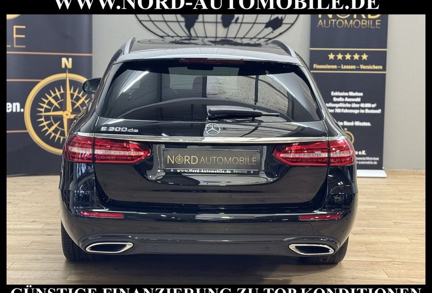 Mercedes-Benz E 300 E 300 de T Avantgarde Distro+*Wide*AHK*Night*LED