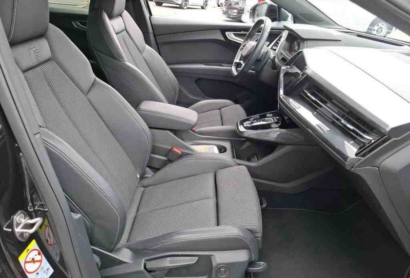 Audi Q4 e-tron Q4 e-tron Sportback S-Line/20/Navi/Kamera/ACC