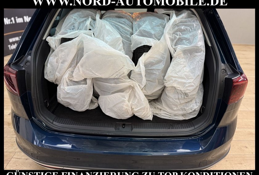 Volkswagen Passat Alltrack Passat Alltrack 4MOT 2.0 TDI DSG Leder/19/Matrix