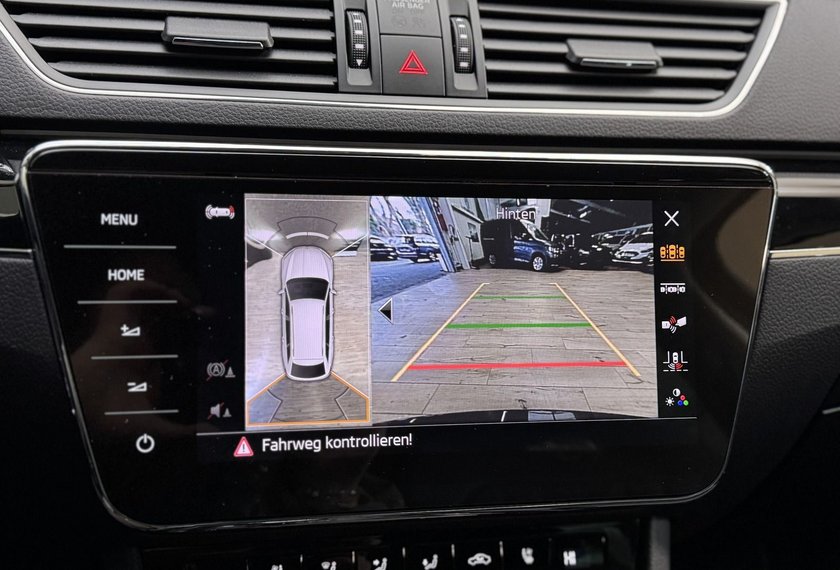 Skoda Superb Superb Combi Laurin &amp; Klement 2.0 TDI AHK/19/ L&amp;