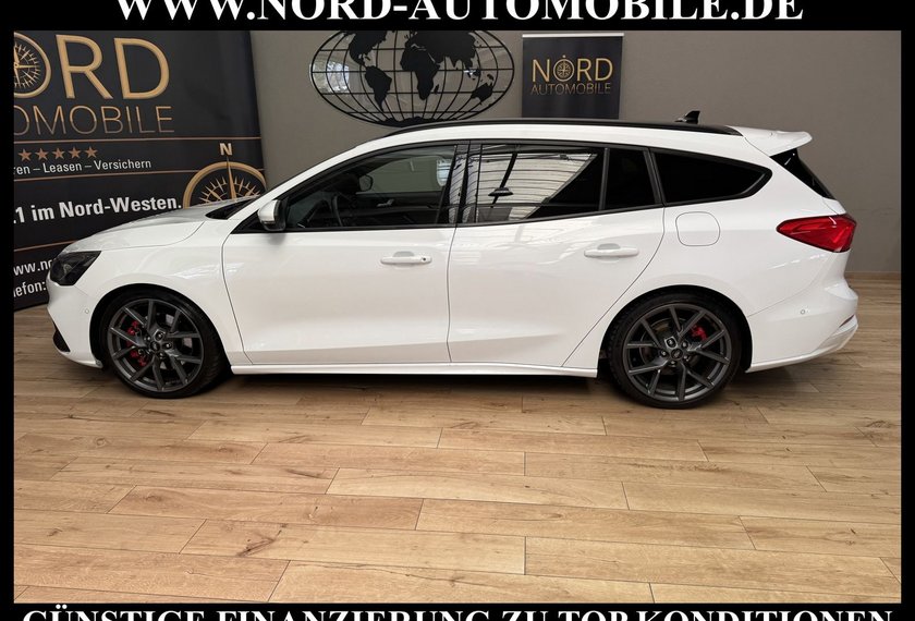 Ford Focus Focus Turnier 2.0 EB ST *RECARO*PANO*MATRIX*HUD*