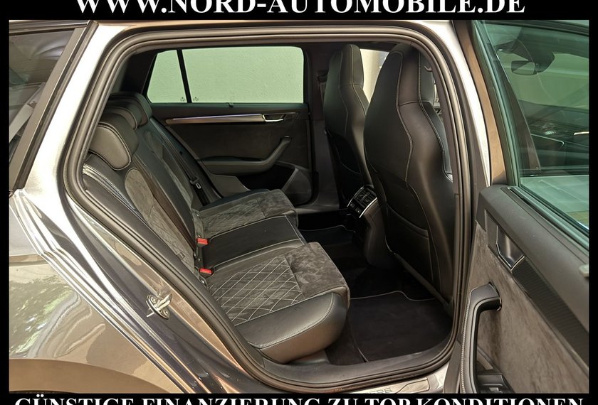 Skoda Superb Superb iV Combi Sportline 1.4 TSI DSG Pano/19