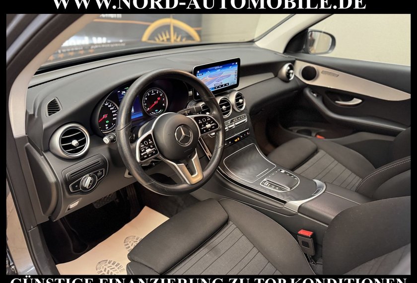 Mercedes-Benz GLC 300 GLC 300 e 4Matic *AHK*LED*NAVI*18Z*