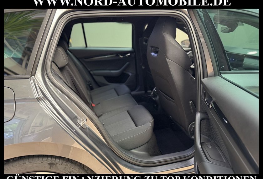 Skoda Octavia Octavia Combi 2.0 TDI DSG SPORTLINE *LED*18Z*