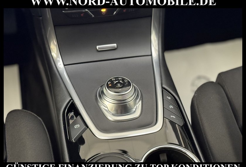 Ford S-Max S-MAX 2.0 EB TITANIUM *NAVI*SHZ*KAM*UPE:46