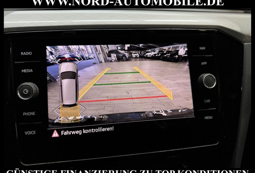 Volkswagen Passat Variant Passat Variant Business 2.0TDI DSG SIDE&amp;LANE/AHK