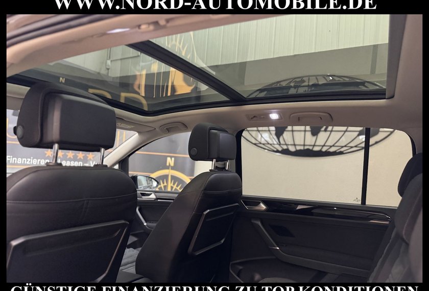 Volkswagen Touran Touran R-Line 2.0 TDI StHz*Panorama*LED*Navi*17*