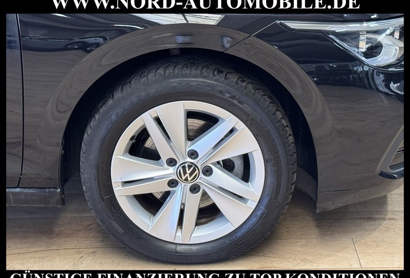 Volkswagen Golf Golf VIII Lim. 1.5 TSI Life Garantie bis 02/28
