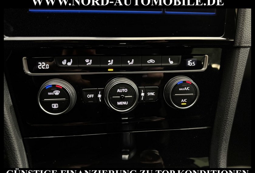 Volkswagen Golf Golf VII Variant 2.0 TDI DSG 4MOT Navi/Kamera/17