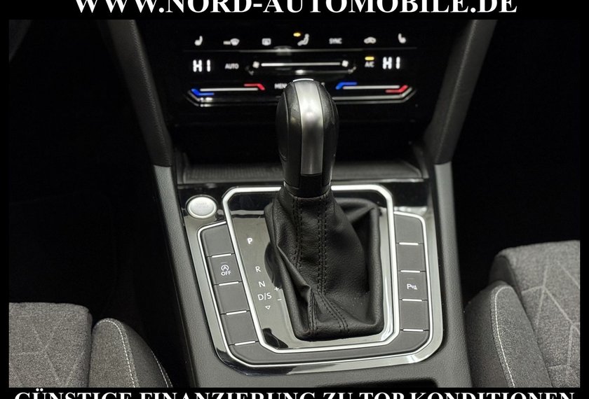 Volkswagen Passat Variant Passat Variant Business 2.0 TDI DSG Side&amp;Lane/