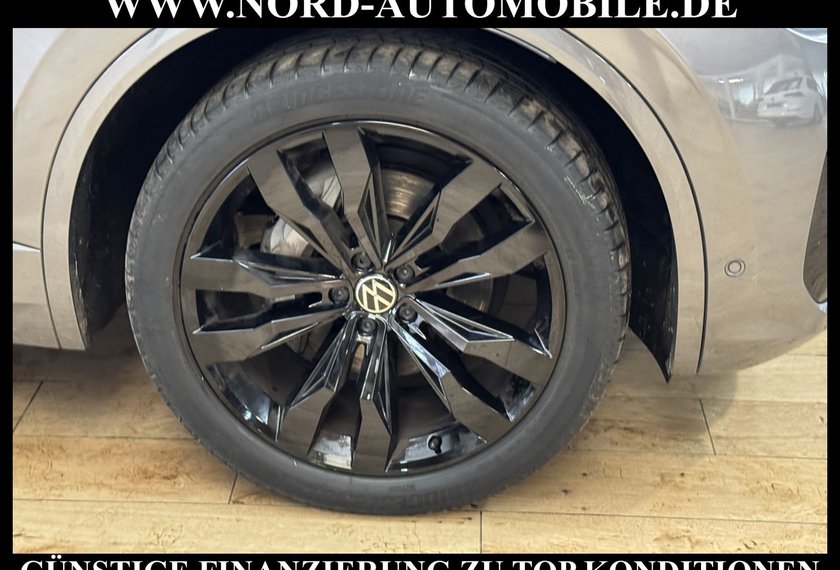 Volkswagen Touareg Touareg R-Line 4MOT 3.0 TDI DSG Luft/Matrix/21/