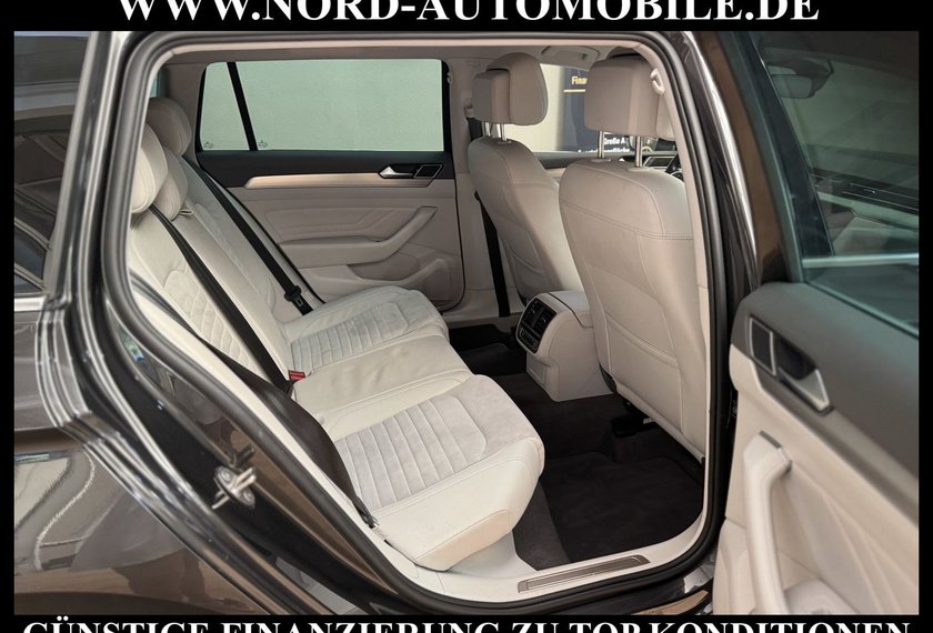 Volkswagen Passat Variant Passat Variant Elegance 2.0 TDI DSG Kamera/AHK/
