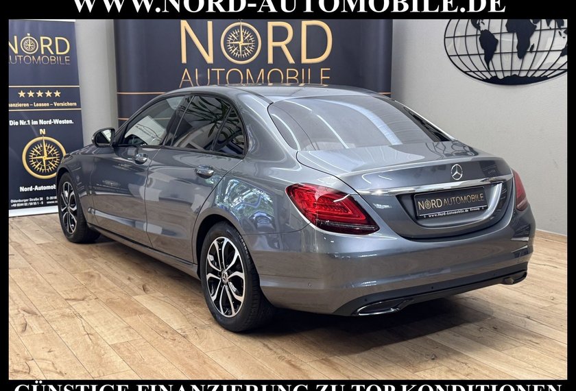 Mercedes-Benz C 200 C 200 d Lim. Avantgarde LED*Night*Carplay*TOP-KM