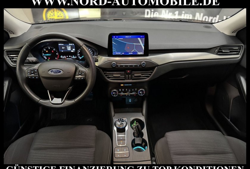 Ford Focus Focus Turnier 2.0 EcoBlue Titanium *LED*AHK*ACC*