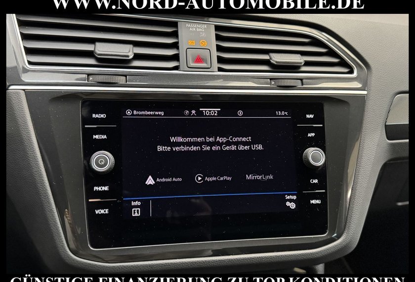 Volkswagen Tiguan Tiguan 2.0TDI Life Urban Sport DSG Navi/LED/19