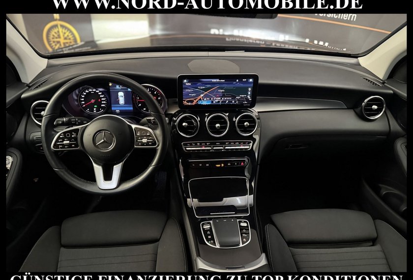 Mercedes-Benz GLC 220 GLC 220 d 4Matic *Distro*AHK*Kamera*Easy*LED*18Z